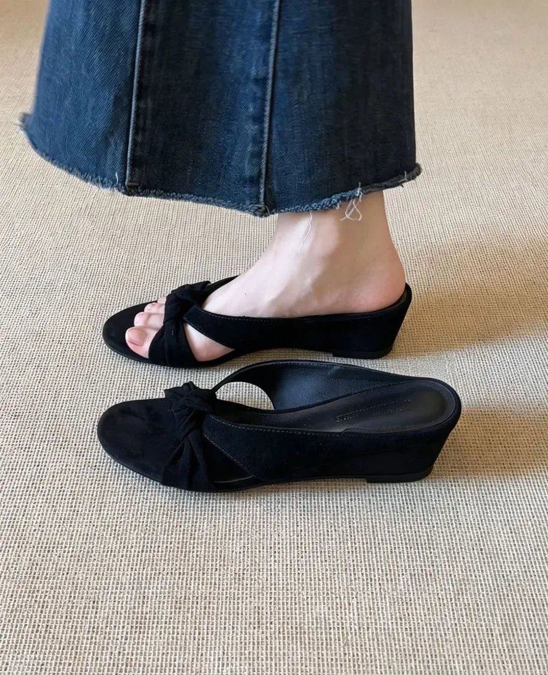 Damen elegante Bogenmuster-Sandalen mit geknotetem Riemendesign Nord Taschen