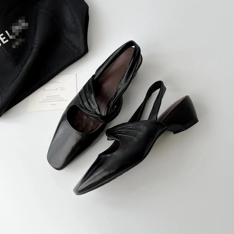 Damen Elegante spitze Pumps mit feinem Riemendesign Nord Taschen