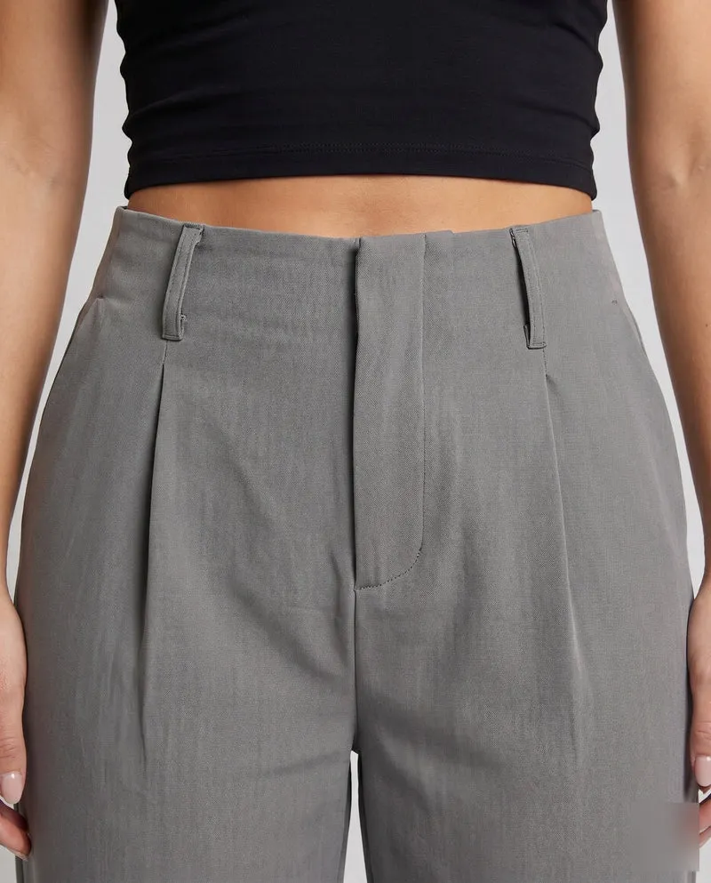 Damen weite Hochbundhose mit eleganten Falten