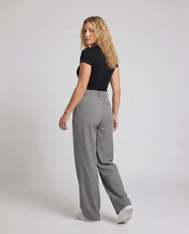 Damen weite Hochbundhose mit eleganten Falten
