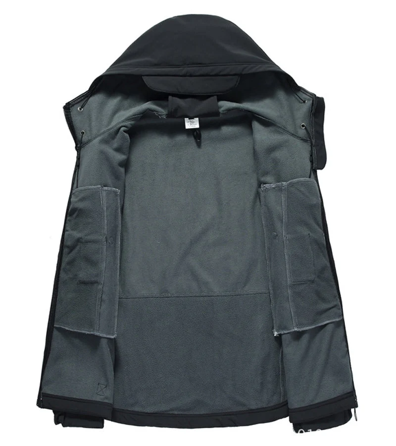 Herren Softshelljacke mit Kapuze