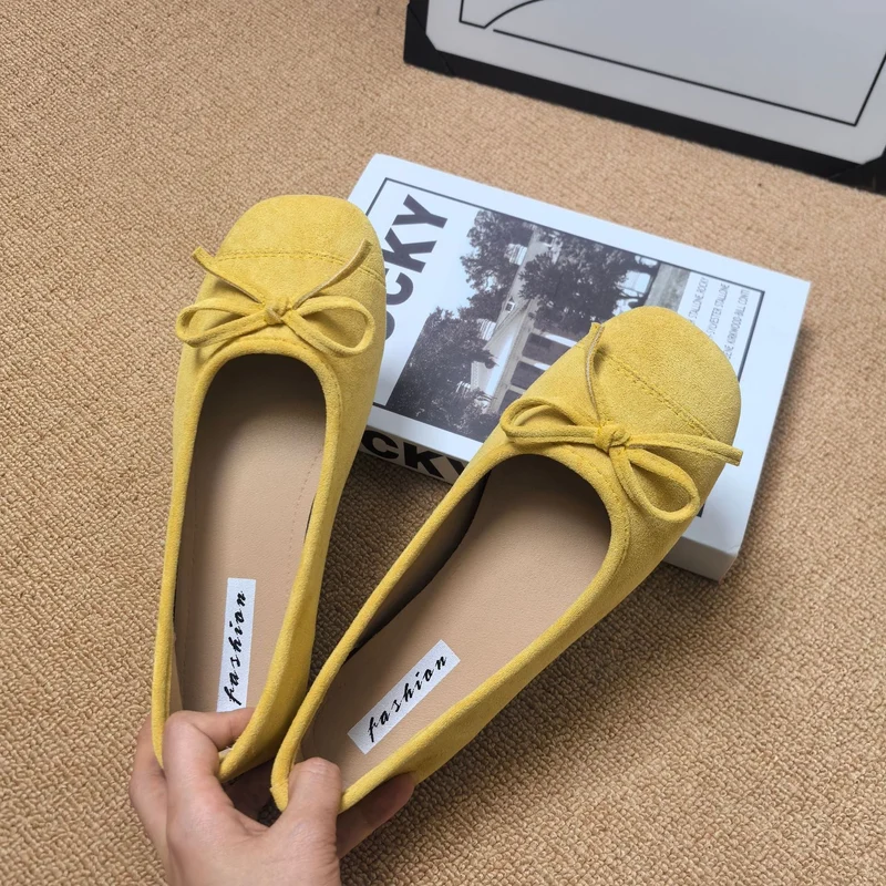 Damen Ballerinas mit elegantem Glanz und verspieltem Schleifendetail