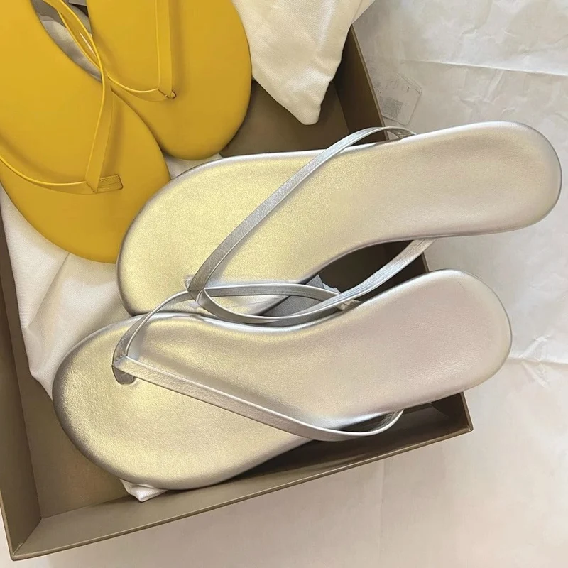 Damen Zehentrenner-Sandalen aus flexiblem, rutschfestem Material Nord Taschen