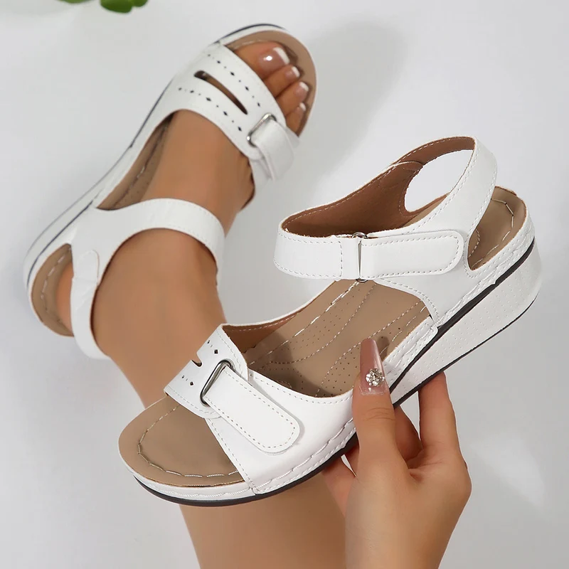 Damen Riemchen-Sandalen mit verstellbarem Klettverschluss und ergonomischer Sohle