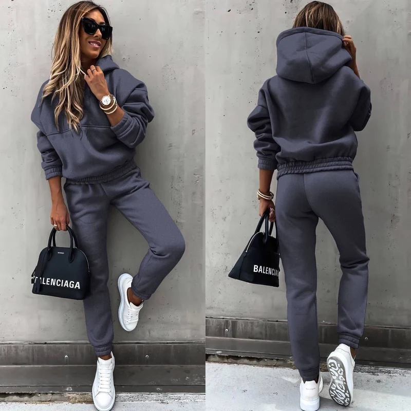 Klassisches Lounge Tracksuit Satz Stilvoll und Bequem