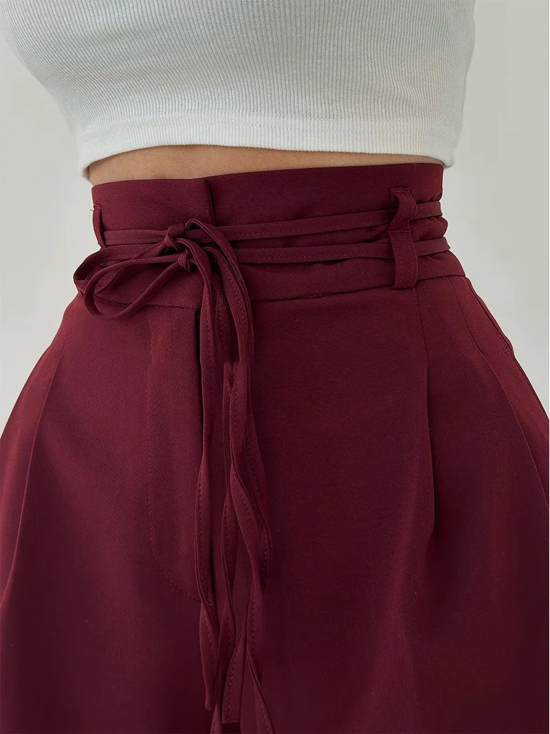 Damenhose mit Hohem Bund und Weitem Bein