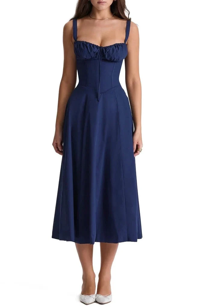 Bustierkleid mit Taillenformung