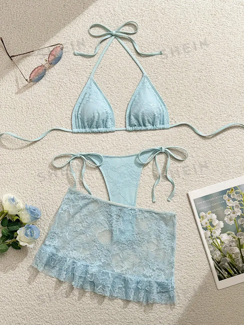 Damen Spitzen-Bikini mit floralem Design und fließendem Rock