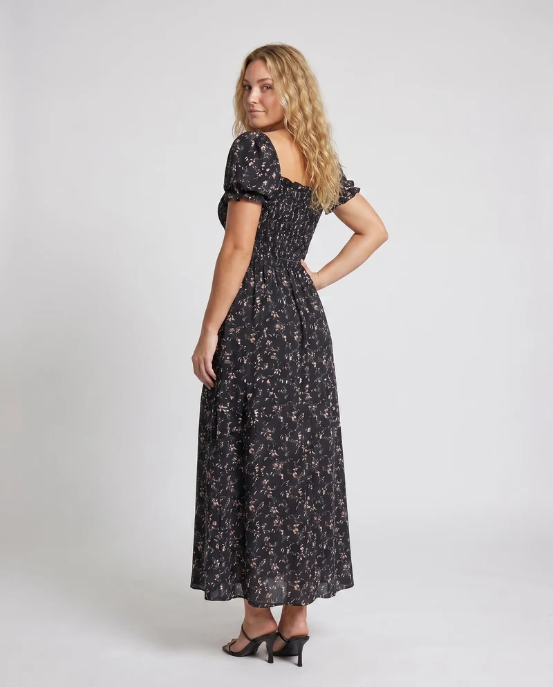 Damen Maxikleid mit Rüschendetails, schlanker Silhouette und elegantem Schlitz