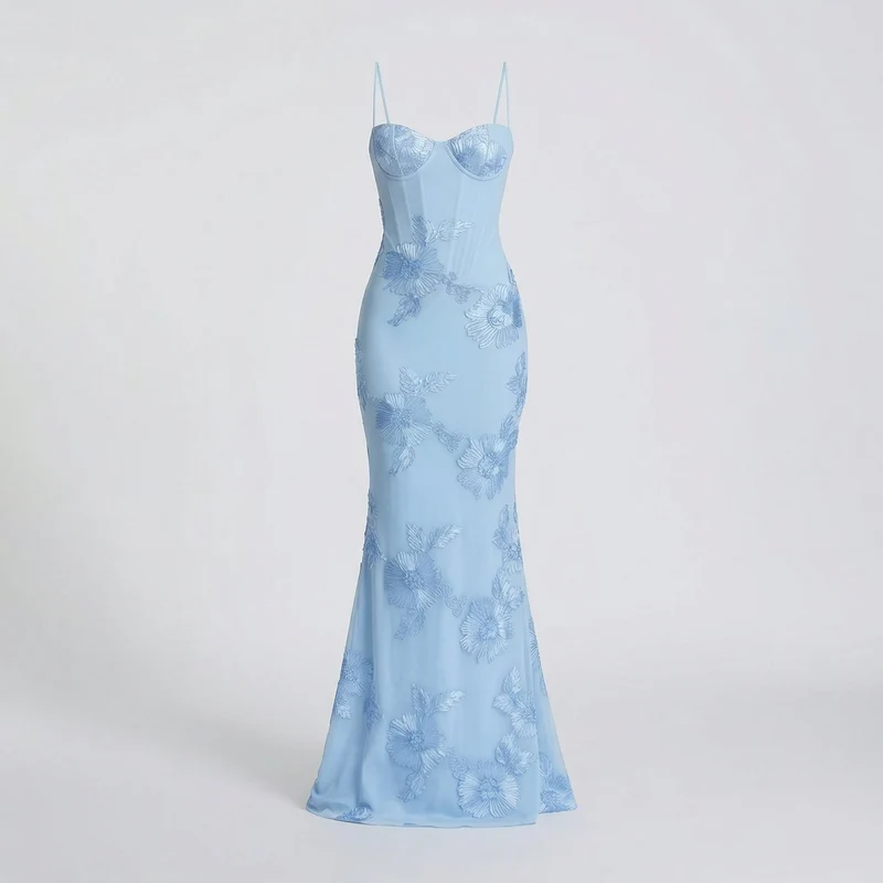 Damen nan figurbetontes Meerjungfrauen-Abendkleid mit Bügel‑Corsage, Spaghettiträgern und floraler dreidimensionaler Stickerei