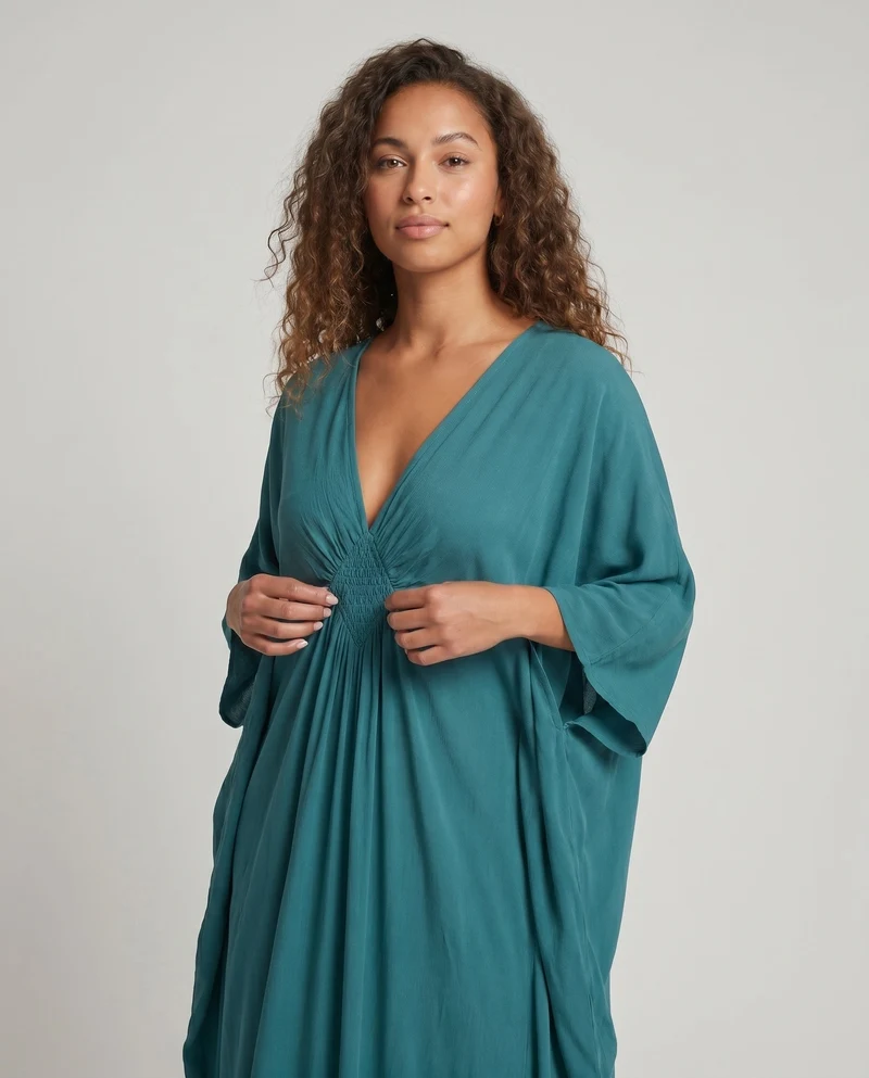 Damen eleganter Maxikleid mit tiefem V-Ausschnitt und seitlichen Schlitzen
