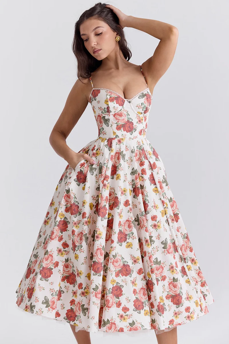 Luxuriös Ausgestellte Kleid mit Spaghettiträgern für Frauen Hochzeit, Braut und Fest Kasana
