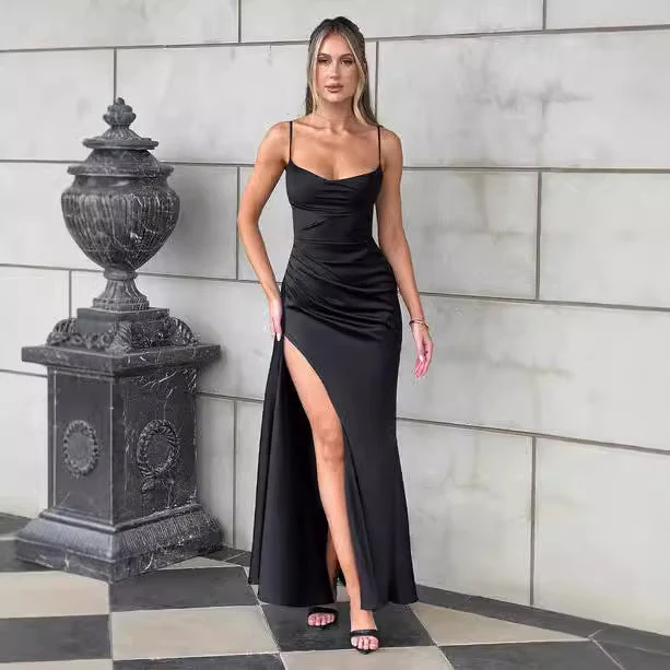Damen Elegantes Maxikleid mit verführerischem Schlitz und schulterfreiem Design