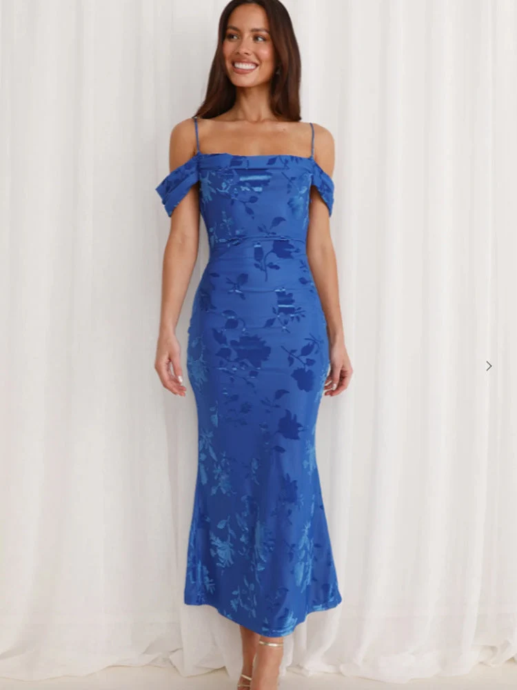 Damen Etuikleid mit romantischen Schulterträgern und floralem Design