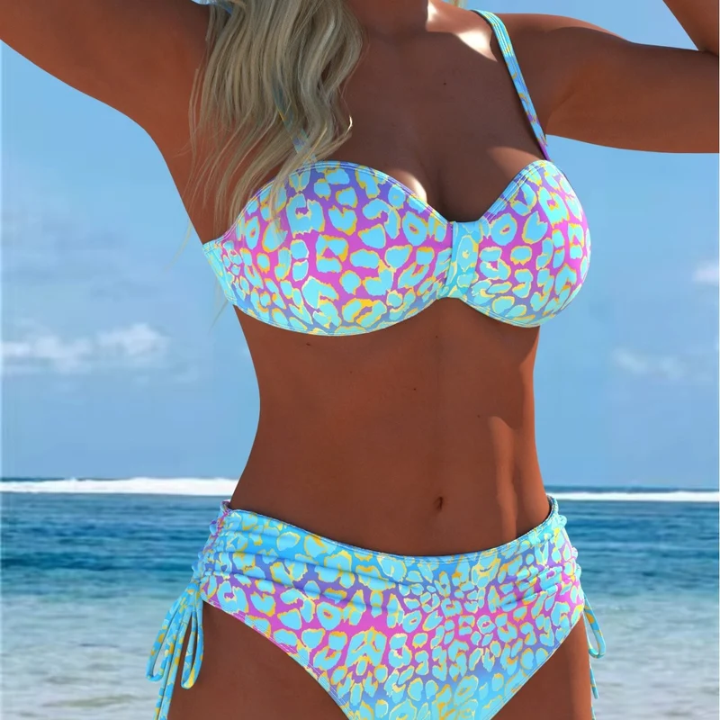 Damen Bikini-Set mit modischem geometrischem Muster und hohen Schnittformen