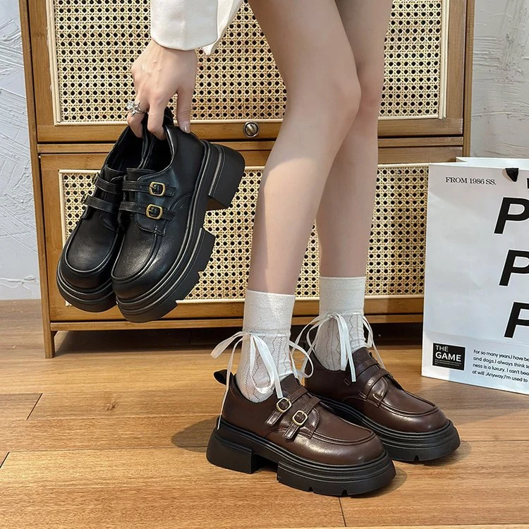 Damen modische Schnürschuhe mit eleganten Schnallen und robustem Plateau