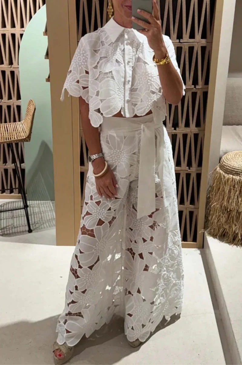 Damen Set im modernen Blumendesign mit cropped Bluse und Maxi-Rock