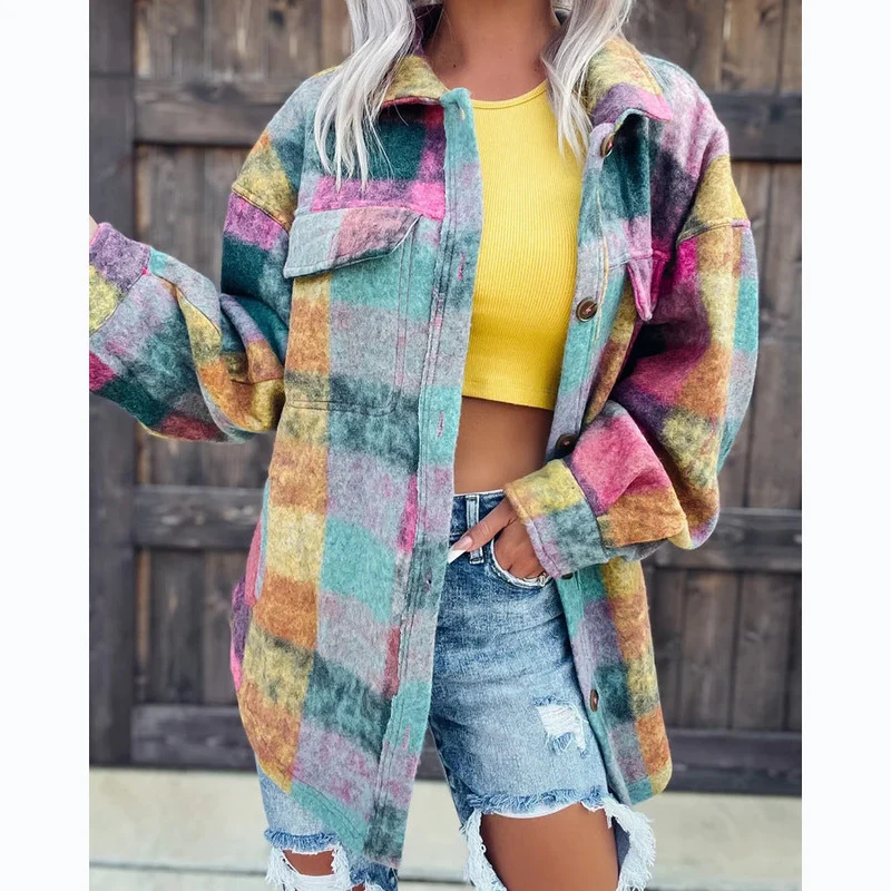 Damen Karo Oversize-Hemdjacke aus weichem Wollmaterial mit praktischen Taschen Nord Taschen