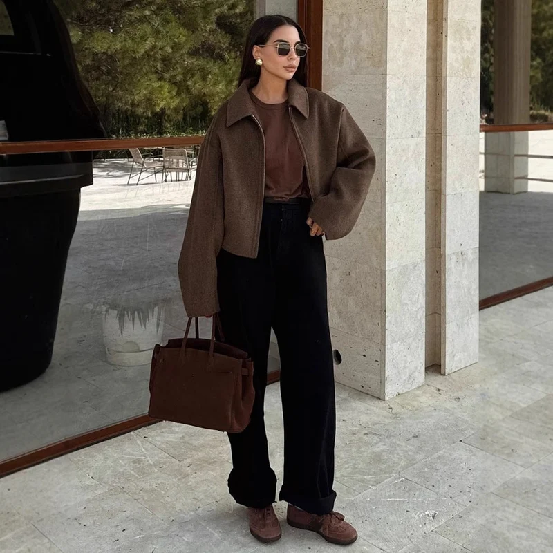 Damen Kapuzenjacke im Vintage-Stil mit oversized Schnitt und Reißverschluss