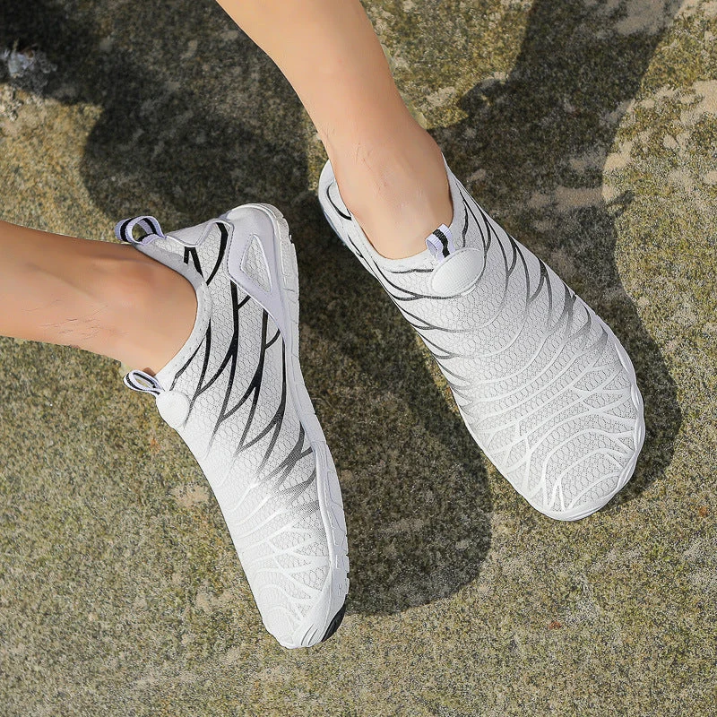 Herren nan elastischer Schlupfsneaker für Küste und Boot mit nahtlosem elastischem Obermaterial, verstärkter Zehenschale und griffiger Mehrzonen-Sohle