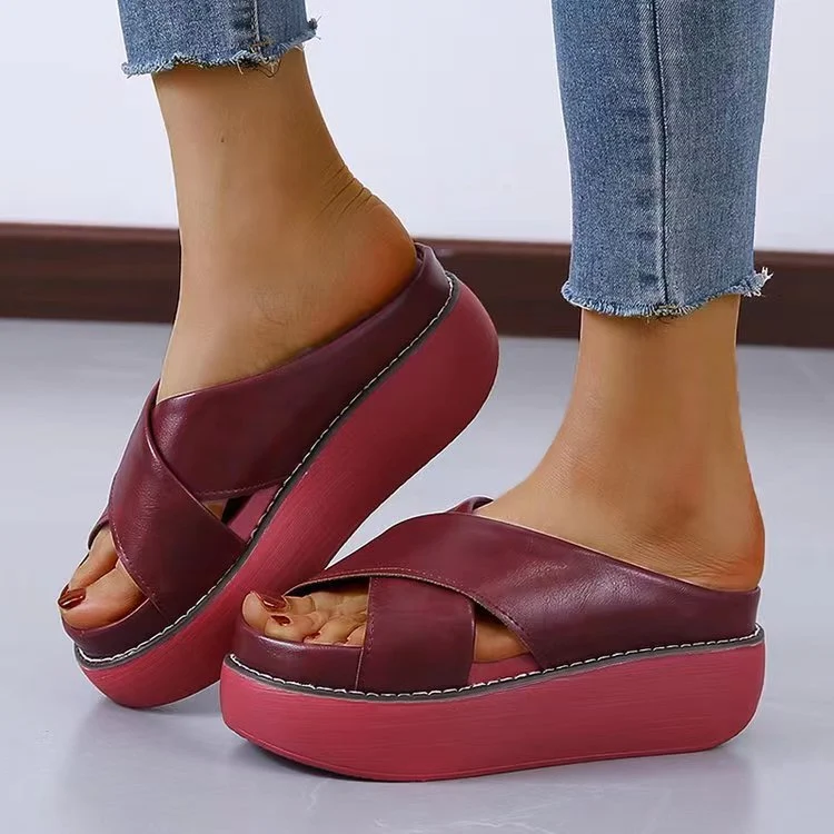 Damen komfortable und elegante Plateau-Pantoletten Nord Taschen