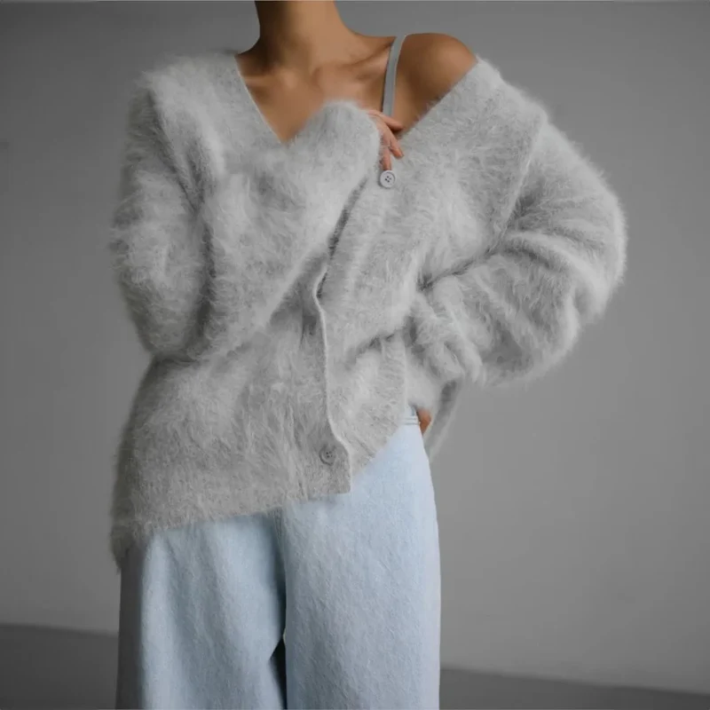 Bequeme Strickjacke