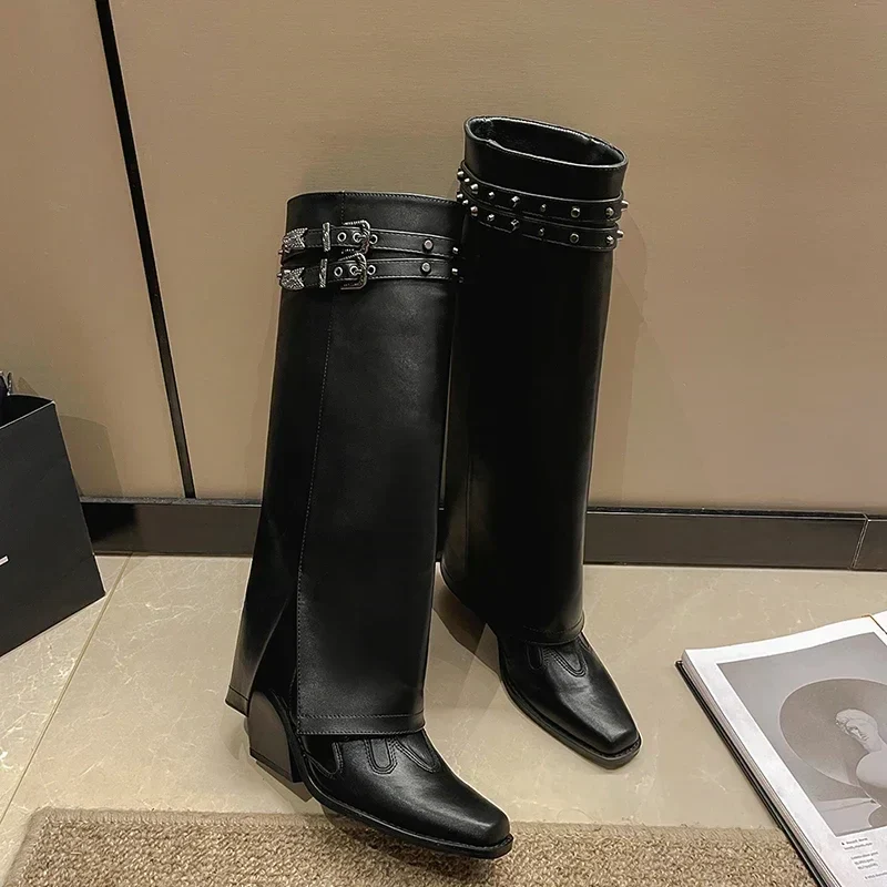 Lange Stiefel