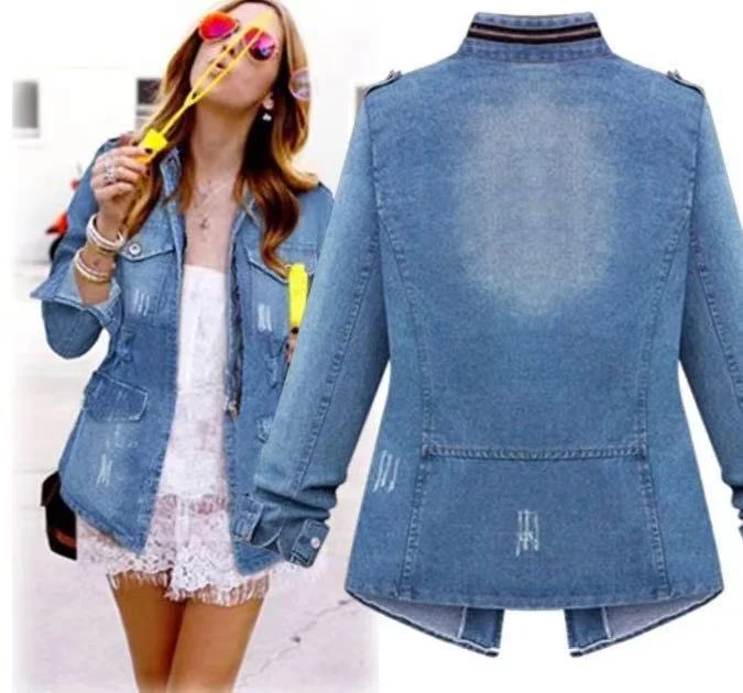 Damen Denim-Jacke mit praktischen aufgesetzten Taschen und Kordelzug