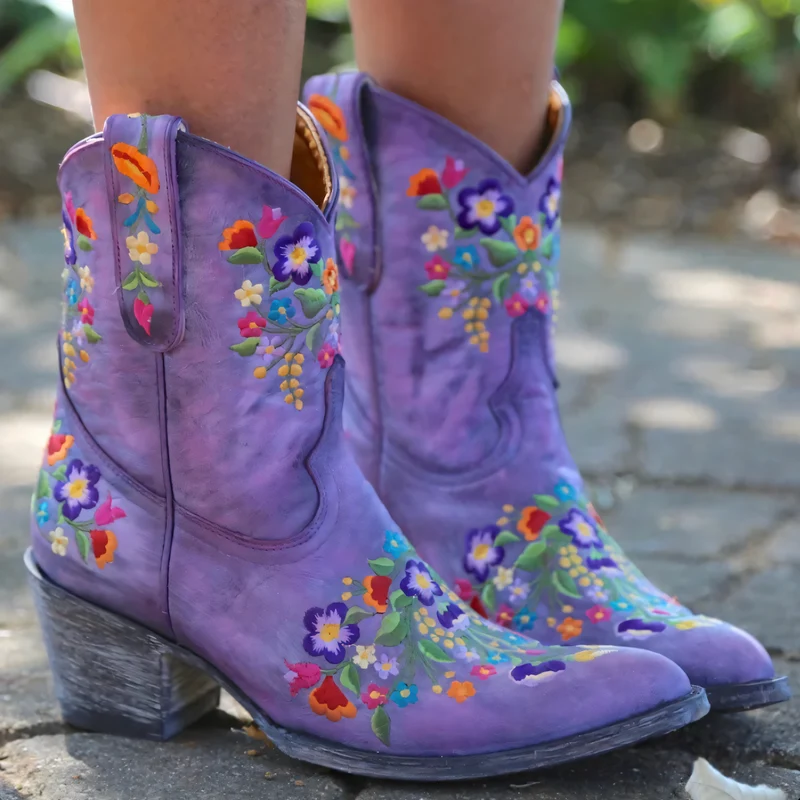 Wasserdichte Vintage Cowgirl-Stiefel