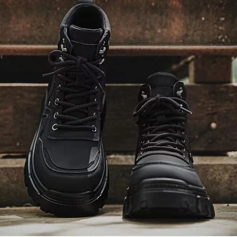 Damen Sportliche Hikingstiefel mit robustem Profil und verstärktem Knöchelschutz Nord Taschen