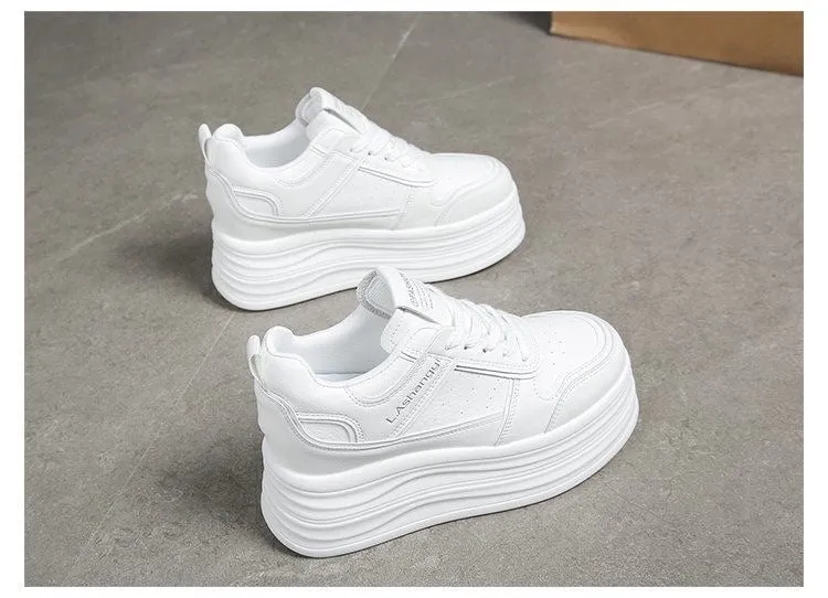 Damen Hochmodische Plateau Sneakers mit eleganter Silhouette