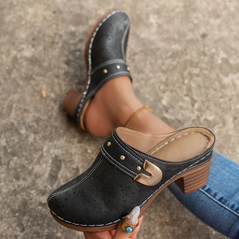 Damen Clogs mit atmungsaktivem Design und eleganten Perforationen