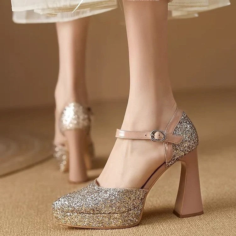 Damen Glitzernde Plateau-Pumps mit elegantem Riemchen