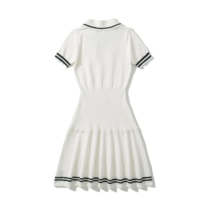 Damen Polo-Kleid mit Rüschensaum und dekorativem Bindeakzent
