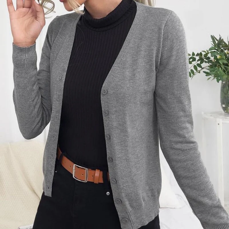 Damen Eleganter Strick-Cardigan mit feinem Material und Knopfdetails Nord Taschen