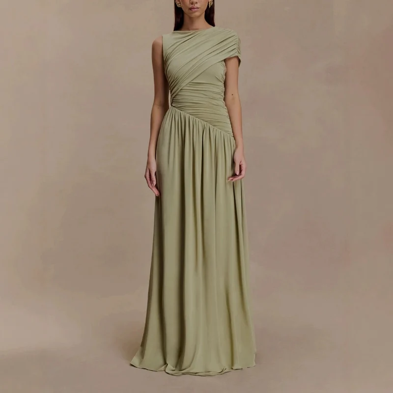 Damen Elegantes Abendkleid mit asymmetrischen Rüschendetails