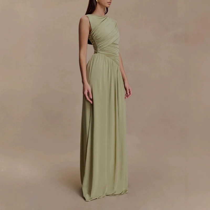 Damen Elegantes Abendkleid mit asymmetrischen Rüschendetails