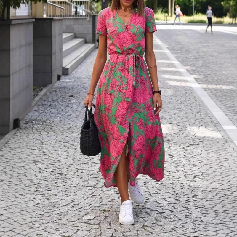Damen Maxikleid mit Polka-Dots und seitlichem Schlitz