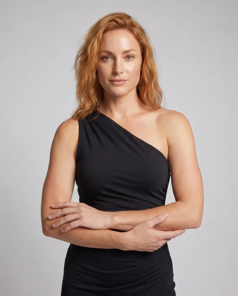 Damen Elegantes Abendkleid mit asymmetrischem Ausschnitt und hohem Schlitz Nord Taschen