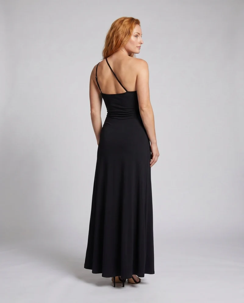 Damen Elegantes Abendkleid mit asymmetrischem Ausschnitt und hohem Schlitz Nord Taschen