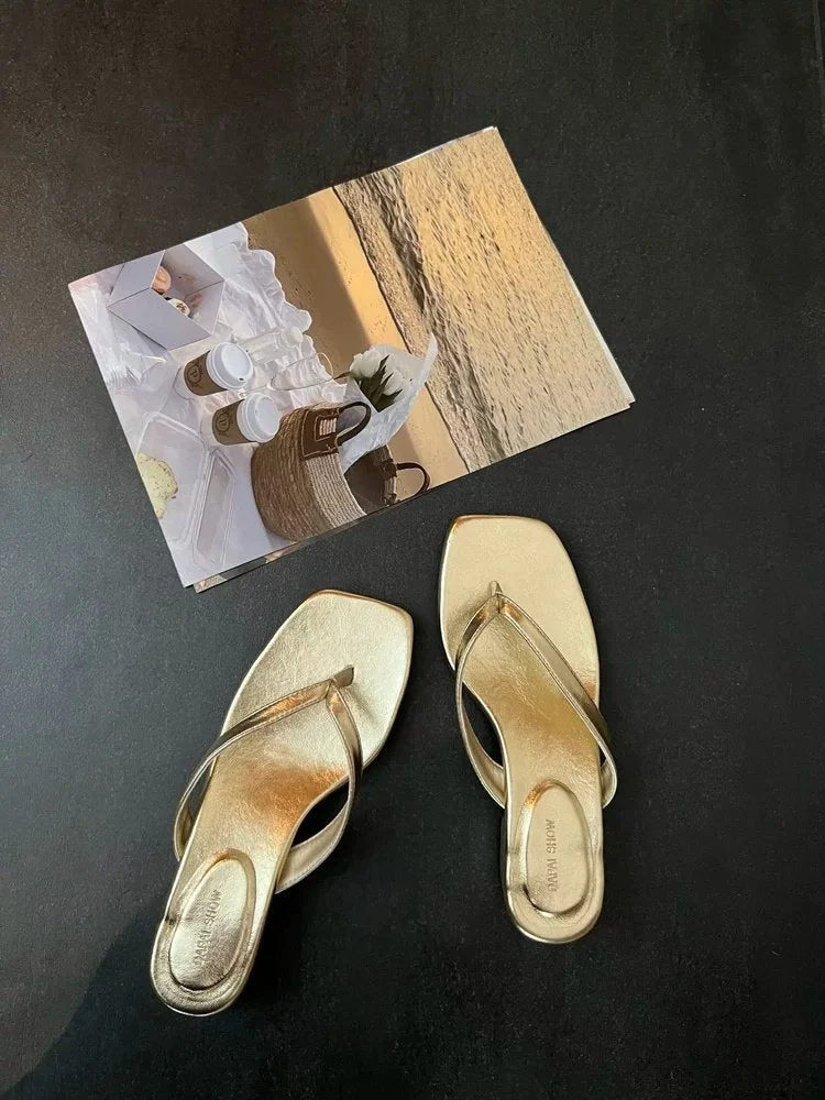 Damen modische Flip-Flops mit elegantem Absatz und komfortablem Fußbett Nord Taschen