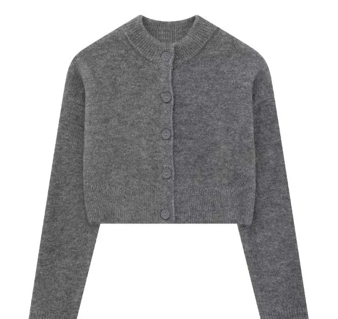 Damen Kurze Strickjacke mit Knopfleiste und Elegantem Rundhalsausschnitt Nord Taschen