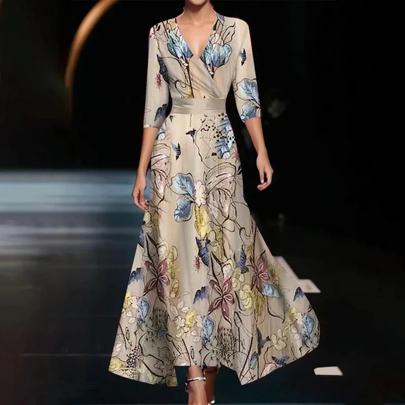 Damen Maxikleid mit floralem Design und schickem V-Ausschnitt