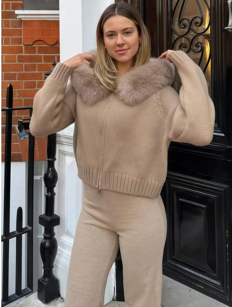 Damen Strickjacke mit Kunstfellkapuze Nord Taschen