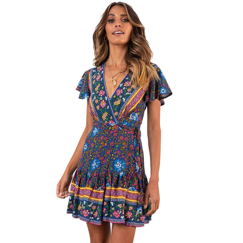 Damen Wickelkleid mit floralem Design und Rüschendetails