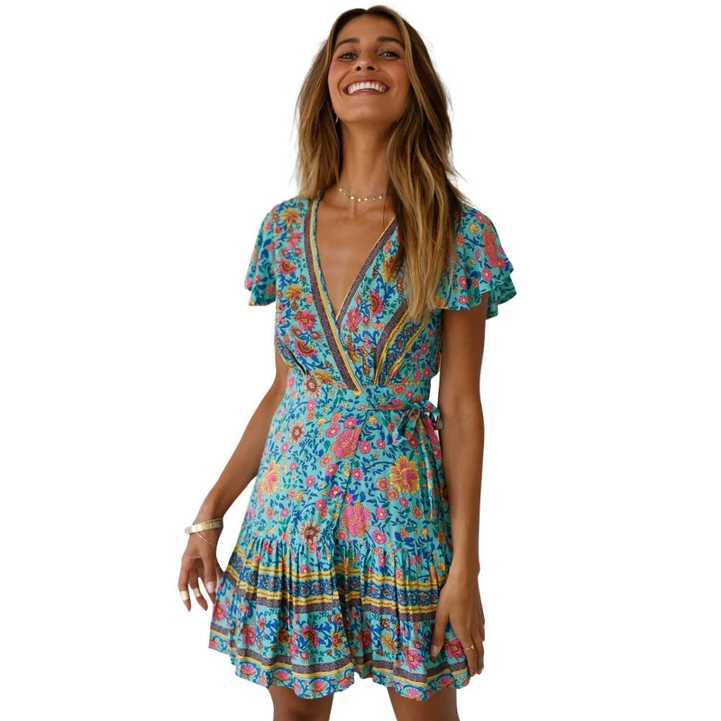 Damen Wickelkleid mit floralem Design und Rüschendetails