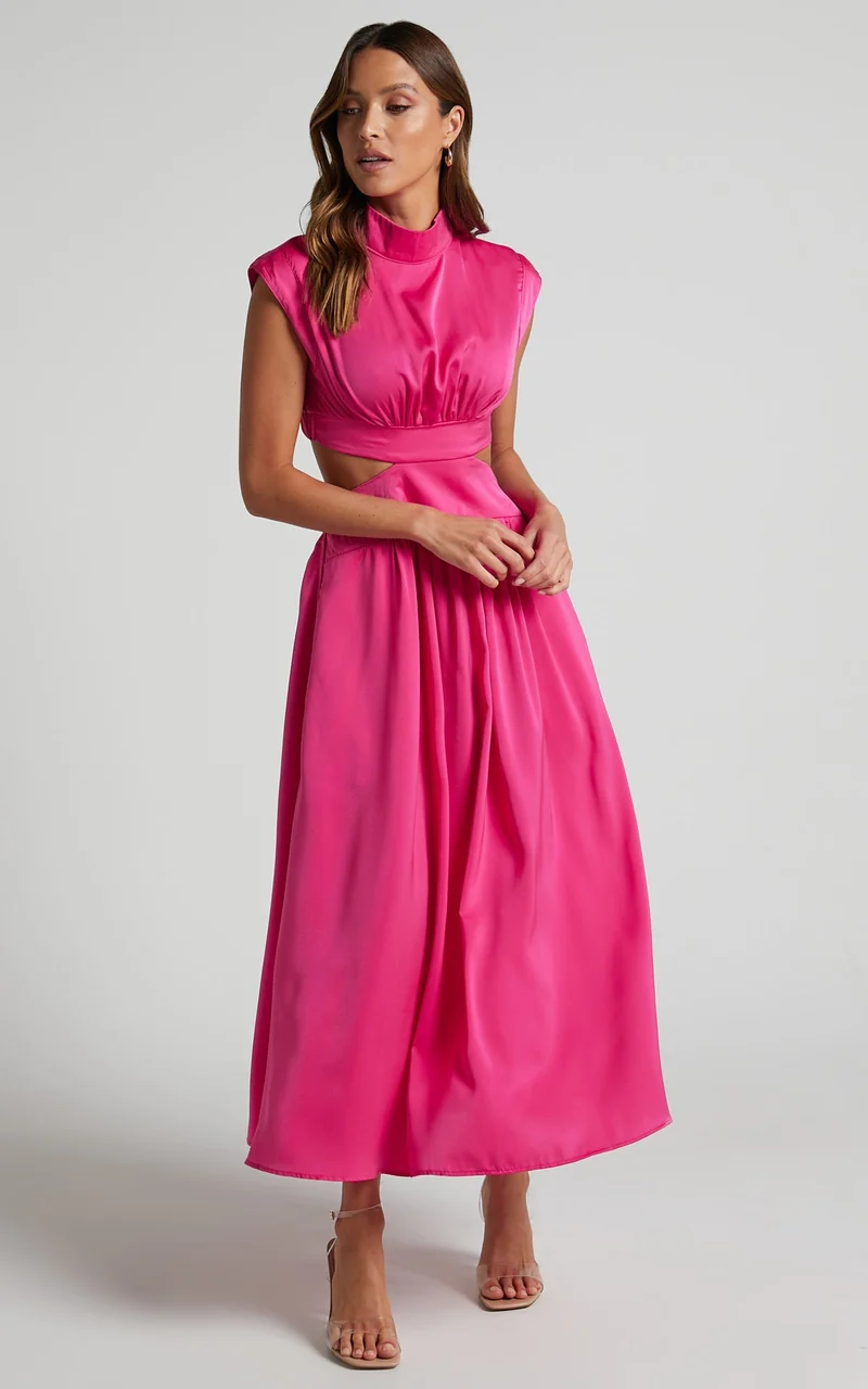 Damen Maxikleid mit kreativem Schnitt und tailliertem Design