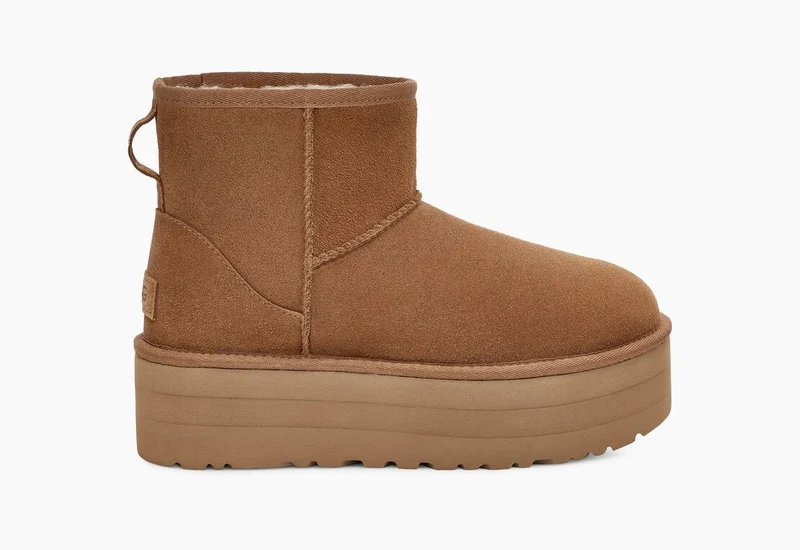 UGG Klassische Mini-Plateaustiefel für Damen – Kastanie