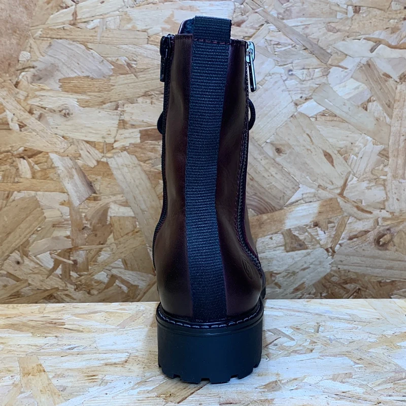 Remonte Modischer Damenstiefel – tiefes Kastanienrot