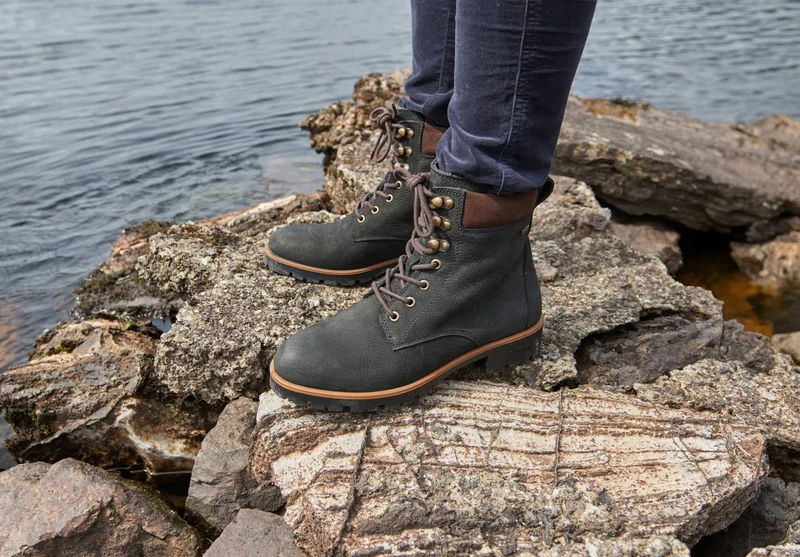 Strokestown Stiefelette - Black